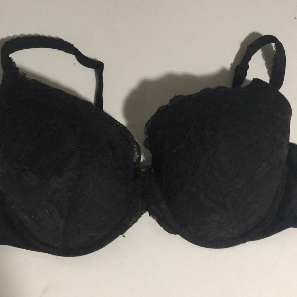 Victoria Secret Body by Victoria bra
